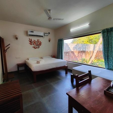 Sun Farm House Auroville Esterno foto