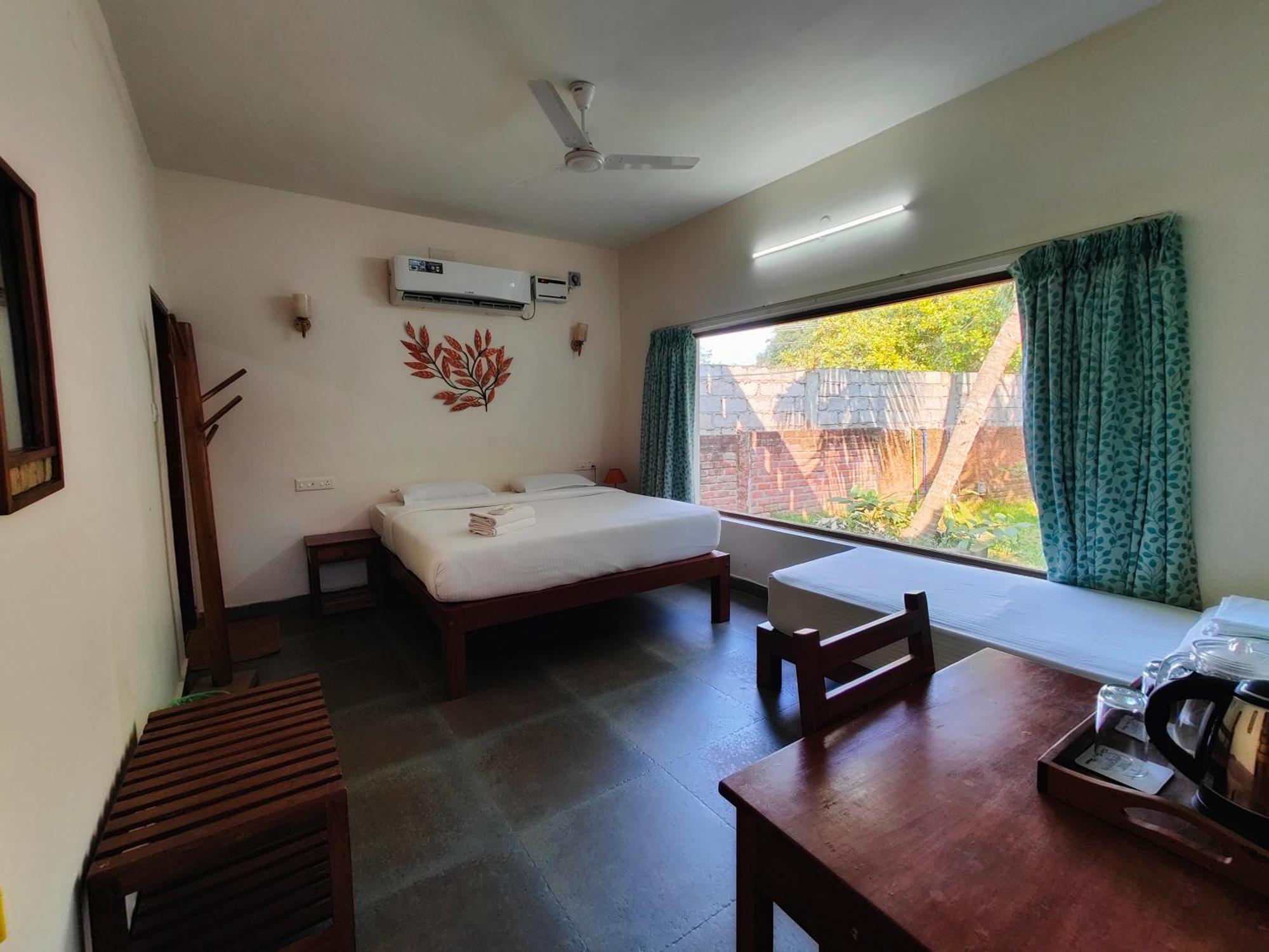 Sun Farm House Auroville Esterno foto