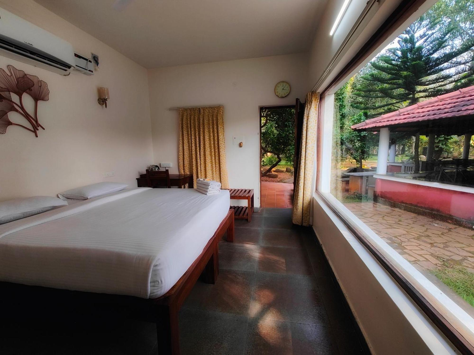 Sun Farm House Auroville Esterno foto