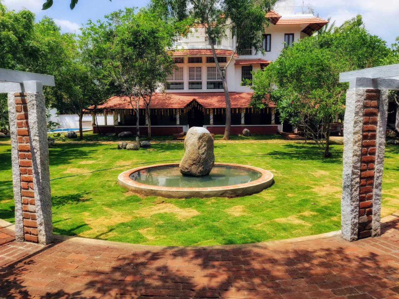 Sun Farm House Auroville Esterno foto